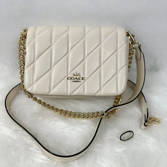 Coach Quinn Bag With Quilting Shoulder/Crossbody Bag In Leather/Gold/Chalk CY663 - Picture 1 of 12